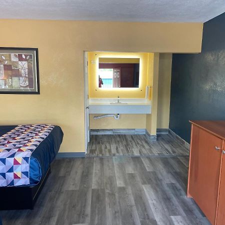 Economy Inn ฮอตสปริงส์ ภายนอก รูปภาพ