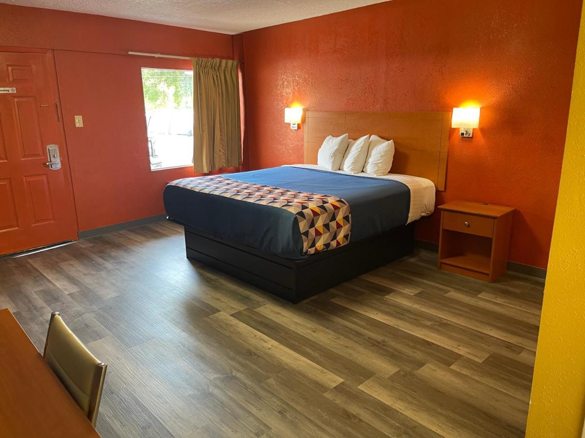 Economy Inn ฮอตสปริงส์ ภายนอก รูปภาพ